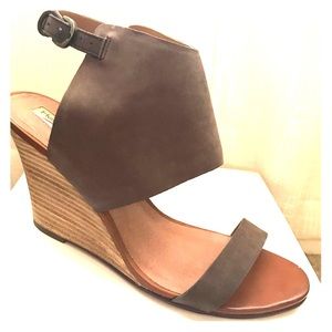 Halogen Clarette wedges